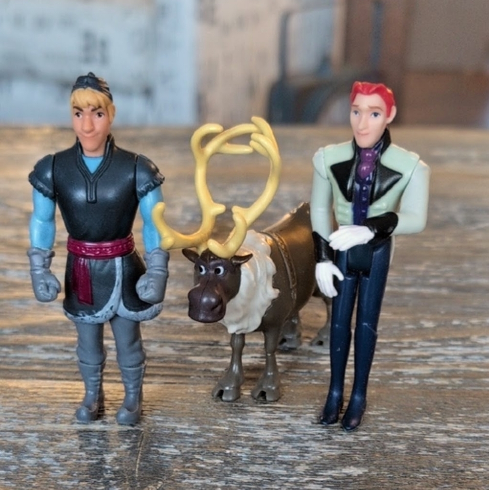 Disney Frozen Action Figures - Kristoff Sven and Prince Hans - Picture 1 of 5
